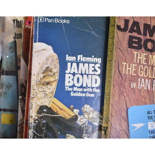 8 - James Bond 007 - A very large collection of over 100x James Bond books published by Pan Books, inclu... 