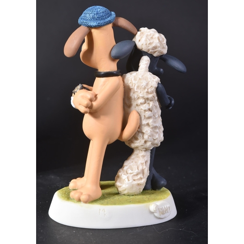 81 - Shaun The Sheep - Robert Harrop - WG24 ' Shaun The Sheep And Bitzer ' . Limited to 300. Highly detai... 