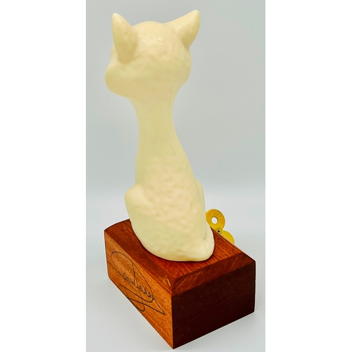 14 - Only Fools & Horses - A Touch Of Glass (Series 2) - a cat statue that plays 'How Much Is That Doggie... 