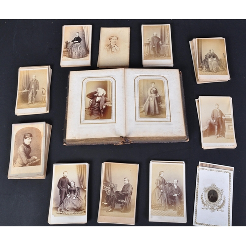 1118 - A collection of Victorian 19th century carte de visite albumen silver print photographs. The lot to ... 