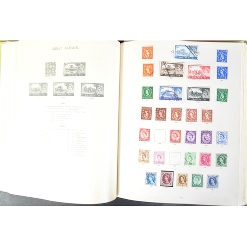 1122 - A single album of 20th century franked and unfranked stamps to include decimal and pre-decimal stamp... 