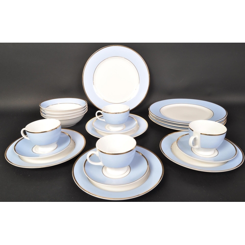 650 - A vintage 20th century Royal Doulton ceramic four people tea service comprising of four cups, saucer... 