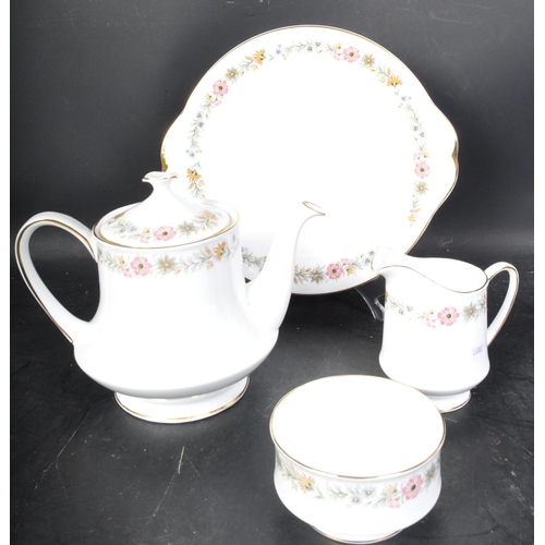 657 - A vintage 20th century Royal Albert Belinda pattern bone china tea service comprising of teapot, tea... 