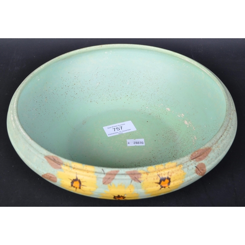 757 - Aston Brentleigh ware, England. A retro vintage 20th Century centre piece fruit bowl. In a green col... 