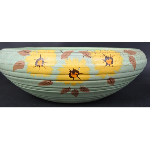 757 - Aston Brentleigh ware, England. A retro vintage 20th Century centre piece fruit bowl. In a green col... 