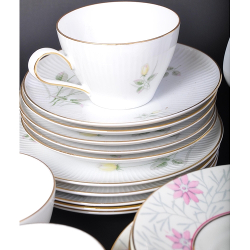 705 - An early 20th century Art Deco circa 1930s Royal Doulton fine bone china  complete 21 pieces tea ser... 