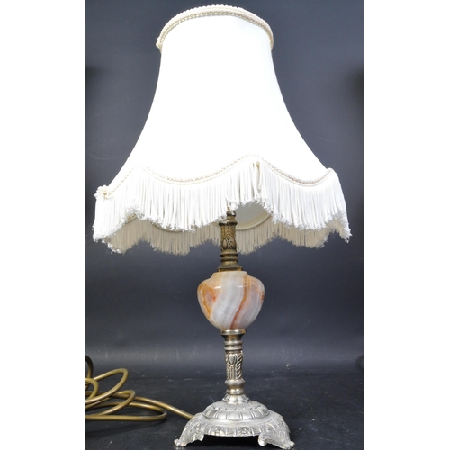 1518 - A set of three retro vintage 20th century circa 1980s marble & brass table lamps with shades. The lo... 