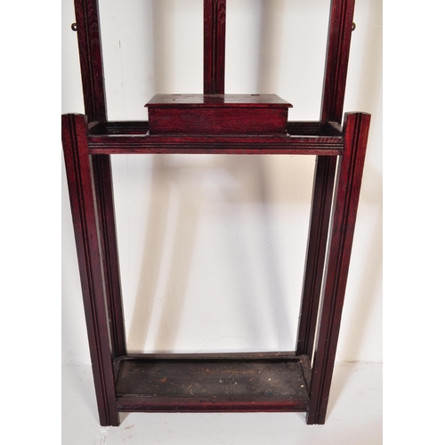 1563 - A Victorian 19th century mahogany hallstand. The Hall stand with reeded decoration to the uprights, ... 