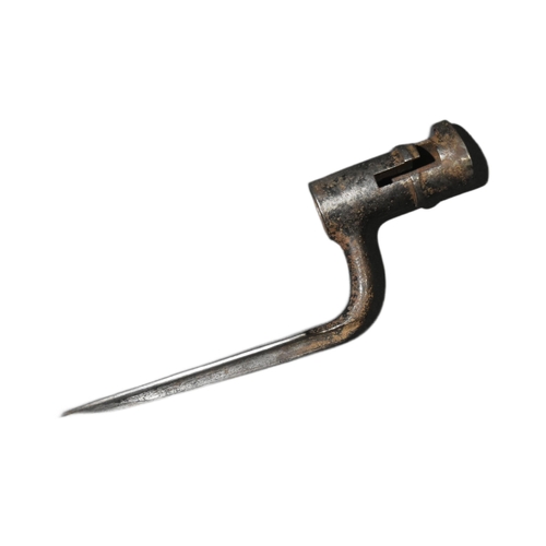 312 - An 18th Century believed Swiss sporting bayonet. Slot to the socket collar with trowel shaped head a... 