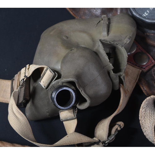 326 - An original WWII Second World War RAF Royal Air Force Type C pilots flying helmet. Brown leather cha... 