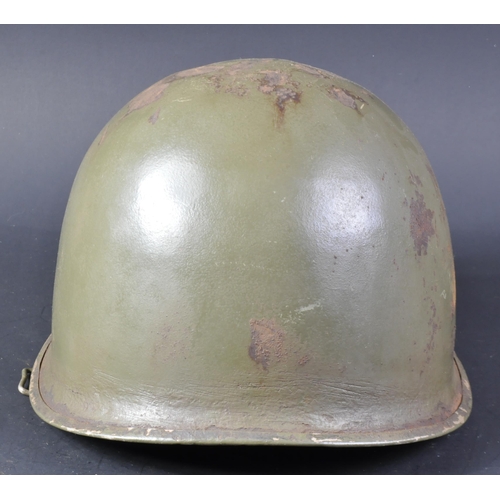 45 - A WWII Second World War US United States Army Major Officers M1 steel combat helmet. Swivel bale exa... 