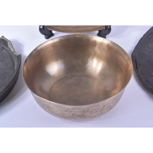 540 - Mahatma Gandhi (1869-1948) - a collection of Gandhi's personally owned and used food bowls and plate... 