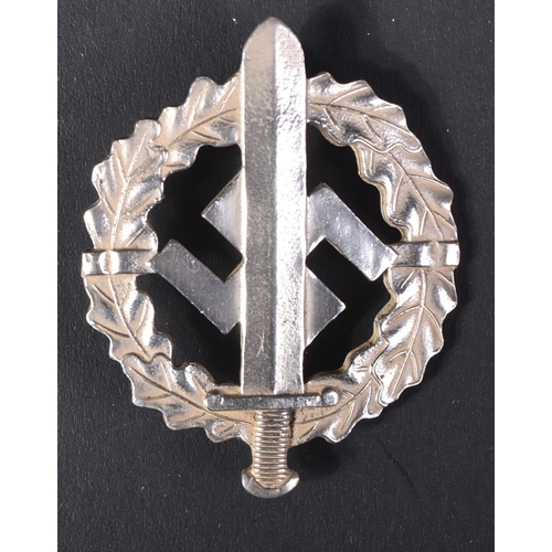 103 - A WWII Second World War Third Reich Nazi German SA Sports Badge. A silver grade example depicting a ... 