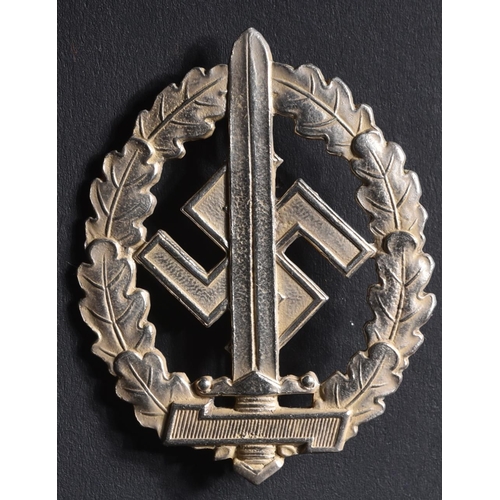 115 - A WWII Second World War Third Reich Nazi German SA Disabled Veterans Sports Badge. A silver grade ex... 