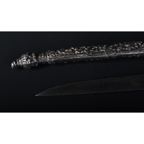 360 - A 19th Century Ottoman Empire / Turkish Kard knife / dagger. The hilt and matching scabbard heavily ... 