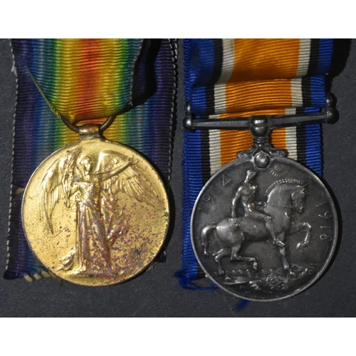 362 - A WWI First World War medal duo awarded to one 39471 Pte G.W. S. Roberts of The Devon Regiment. Meda... 