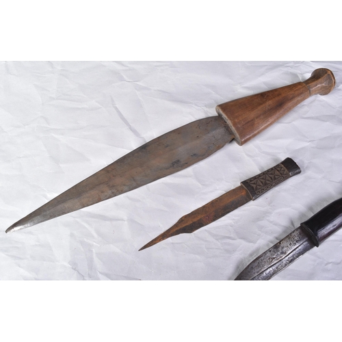 53 - A collection of x5 Southern Africa Shona people ethnic tribal daggers ( Banga ). The sharp pointed b... 