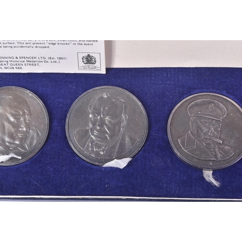 534 - Winston Churchill (1874-1965) - Toye, Kenning & Spencer - Limited Edition Solid Sterling Silver comm... 