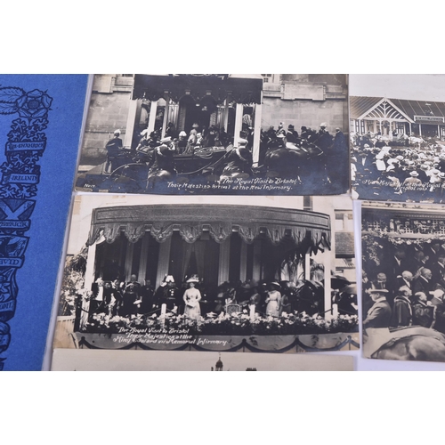 71 - A collection of Royal Family ephemera / postcards etc to include; a 1935 Silver Jubilee programme of... 