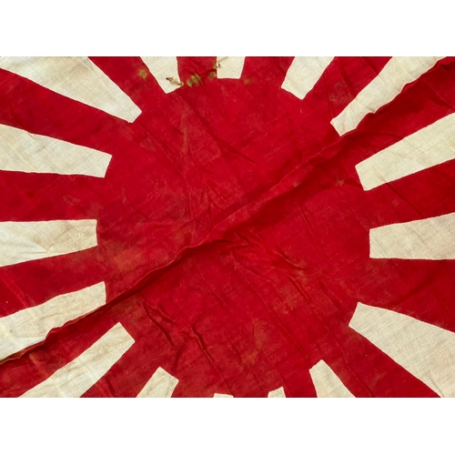 453 - Of WWII Second World War Interest - a vintage mid Century Japanese ' Rising Sun ' flag. Printed in r... 