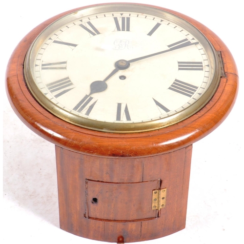 120 - An early 20th Century mahogany case fusee type wall clock having a cream painted dial with Roman num... 