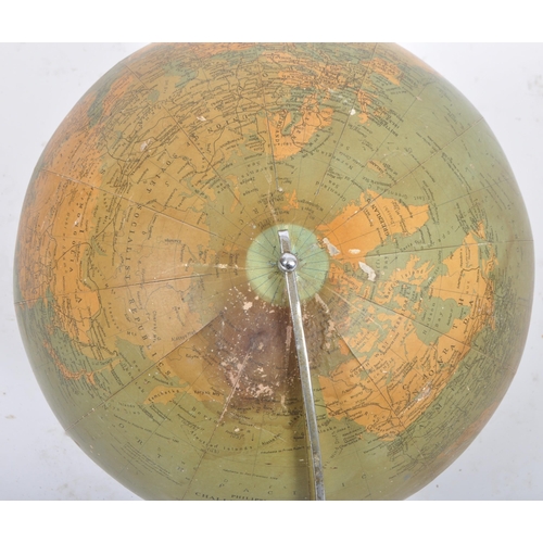 174 - Philips - Challenge Globe - A retro vintage 20th Century 13 1/2