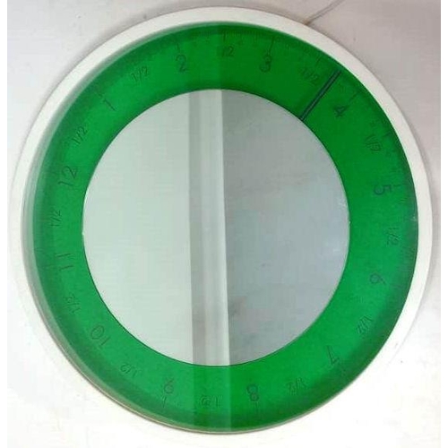 23 - Orologio Parete - Solo Ora - A Contemporary Italian wall clock having a green chapter ring with Arab... 