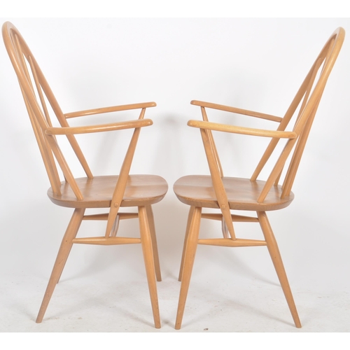 275 - Lucian Ercolani - Ercol - Windsor Quaker Pattern - A matching set of four retro vintage 20th Century... 