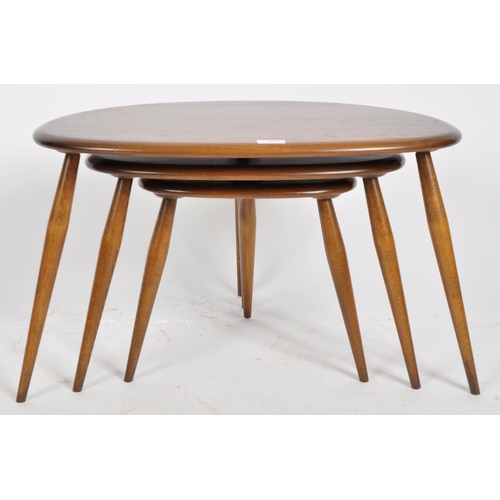 342 - Lucian Ercolani - Ercol - Model 354 - An original 1960s beech and elm set of ' Pebble ' nesting tabl... 