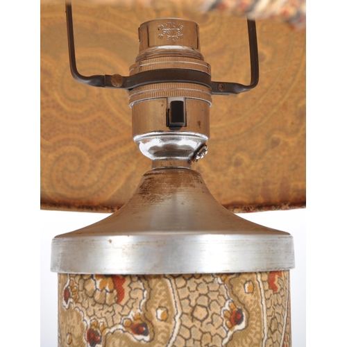 404 - A retro 20th Century 1970s Paisley design table lamp light having a barrel shade and cylindrical lam... 