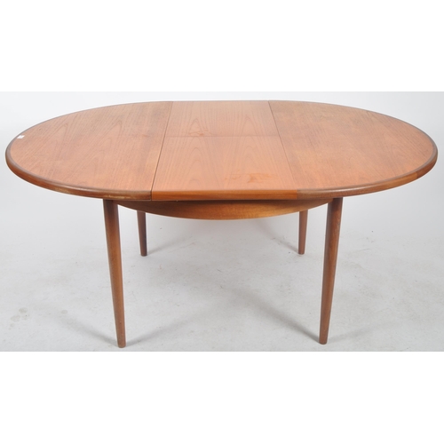 422 - G Plan - British Modern Design - A retro vintage mid 20th Century circa 1960s extendable dining tabl... 