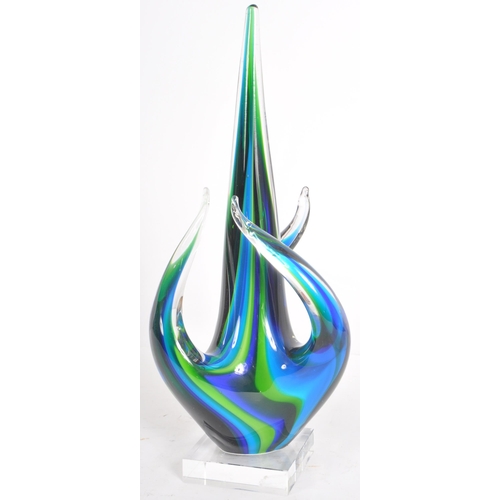 508 - A retro 20th Century Italian Murano studio art glass freeform sculpture in dark and light blue colou... 