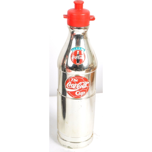 509 - Coca Cola - A selection of vintage 20th Century Coca Cola merchandise / advertising pieces to includ... 