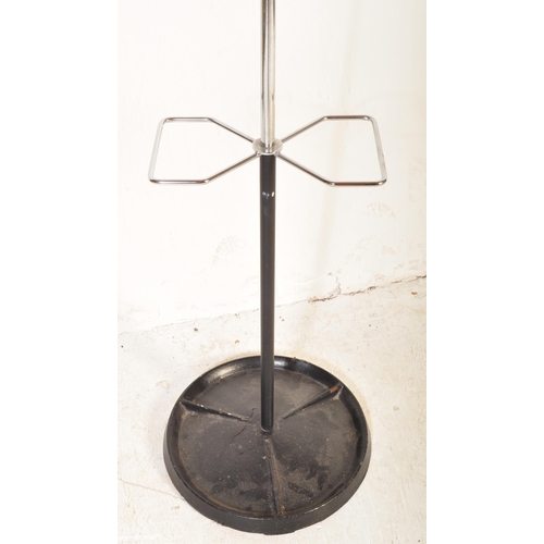 576 - Hago - A retro mid 20th Century chrome and cast iron atomic sputnik coat stand / hat stand having a ... 