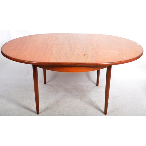 578 - G Plan - British Modern Design - A retro vintage mid 20th Century circa 1960s extendable dining tabl... 