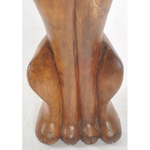 86 - A large retro mid 20th Century 1960s carved teak siamese cat sculpture / statue. Measures approx; 94... 