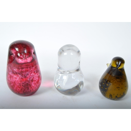 11 - A collection of vintage 20th Century glass paperweights. Including three birds, a Scorpio star sign ... 