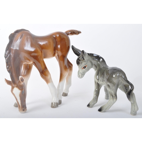 112 - A collection of vintage 20th Century porcelain horse statue figurines. Comprising of Made USSR, Besw... 