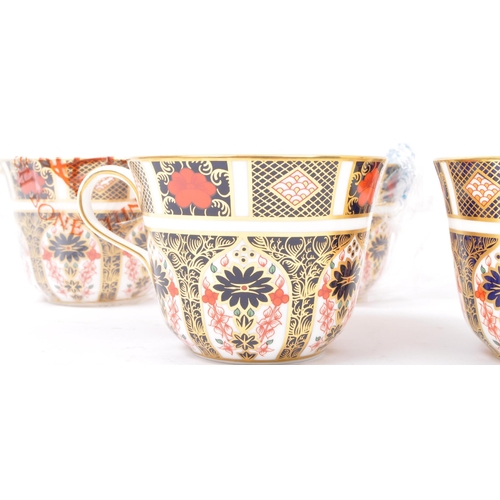 115 - A set of six contemporary 2004 Royal Crown Derby china breakfast cups & saucers in the Old Imari pat... 