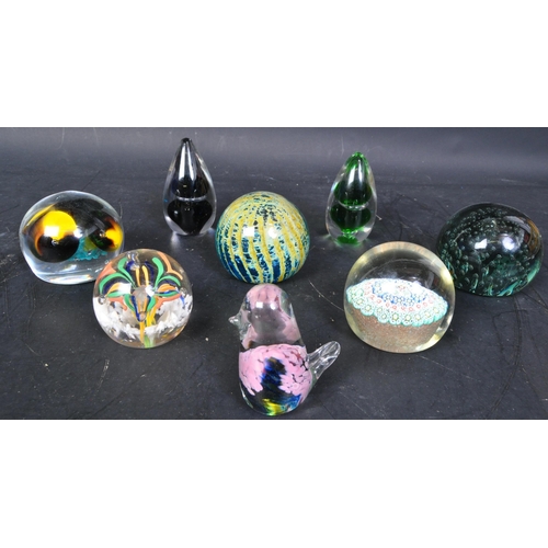 13 - A collection of vintage retro 20th Century glass paperweights. Including Mdina weight, millefiori pa... 