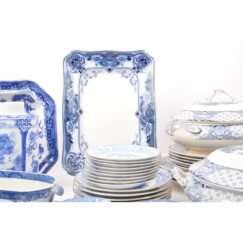 140 - A large collection of vintage 19th Century and later blue & white china porcelain items. To include;... 