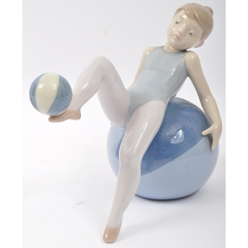 30 - Nao – 020.01422 'A Game of Balance' & 01342 'El Rey De La Casa'- original Nao Hand Crafted Porcelain... 