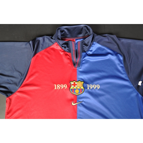 380 - FC Barcelona unsponsored - money donated to UNICEF - Centenary 100 years 1899 - 1999 football soccer... 