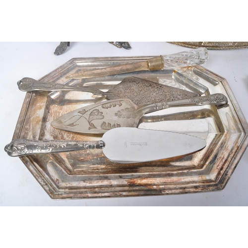 392 - A collection of 19th century and later silver plated items to include a Viners wine tray, Mappin & W... 