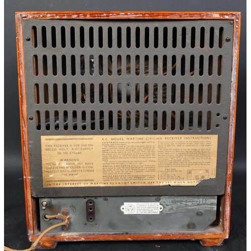 399 - A WWII World War Two circa. 1950's wartime civilian receiver. Issued by the B.T.H Co. The radio bein... 