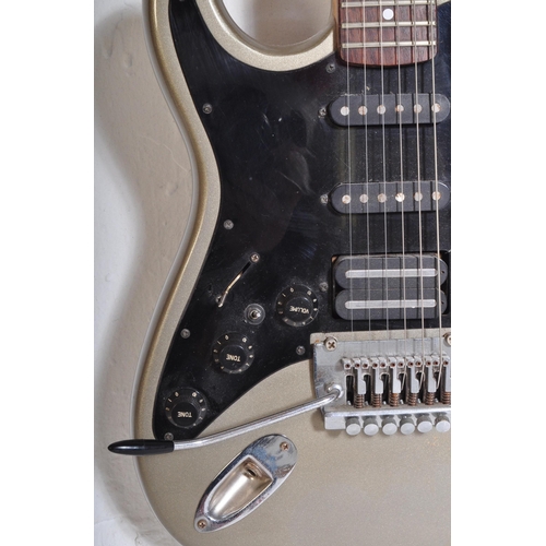 427 - Marlin Electric Guitar - Serial No. 8011130 - An Marlin Sidewinder Stratocaster left handed electric... 