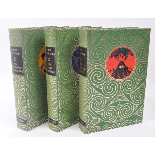 452 - Tolkien - J.R.R Three volumes of the Lord of the Rings, The Fellowship of the Ring, The Two Towers a... 