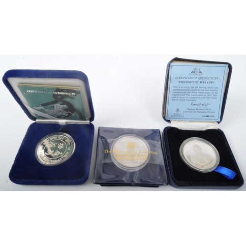 476 - An assortment of proof sterling silver & 999 fine silver commemorative coins. The lot to include a l... 