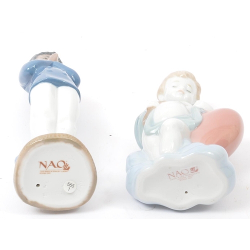 71 - Nao  – 02000529 'Cupid’ & 01223 'Vamos A Rezar - original Nao hand crafted porcelain statues / figur... 