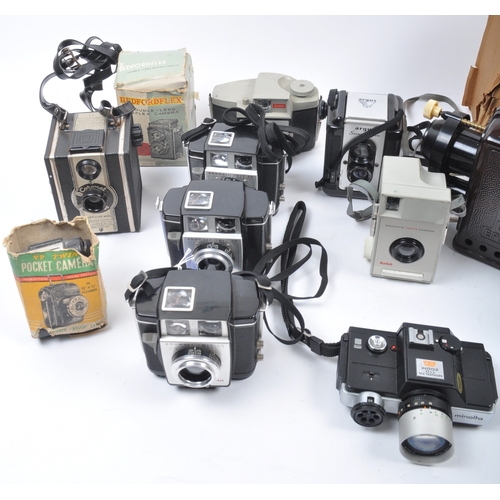 283 - A mixed collection of vintage film cameras. Models are: R F Hunter Ltd London 